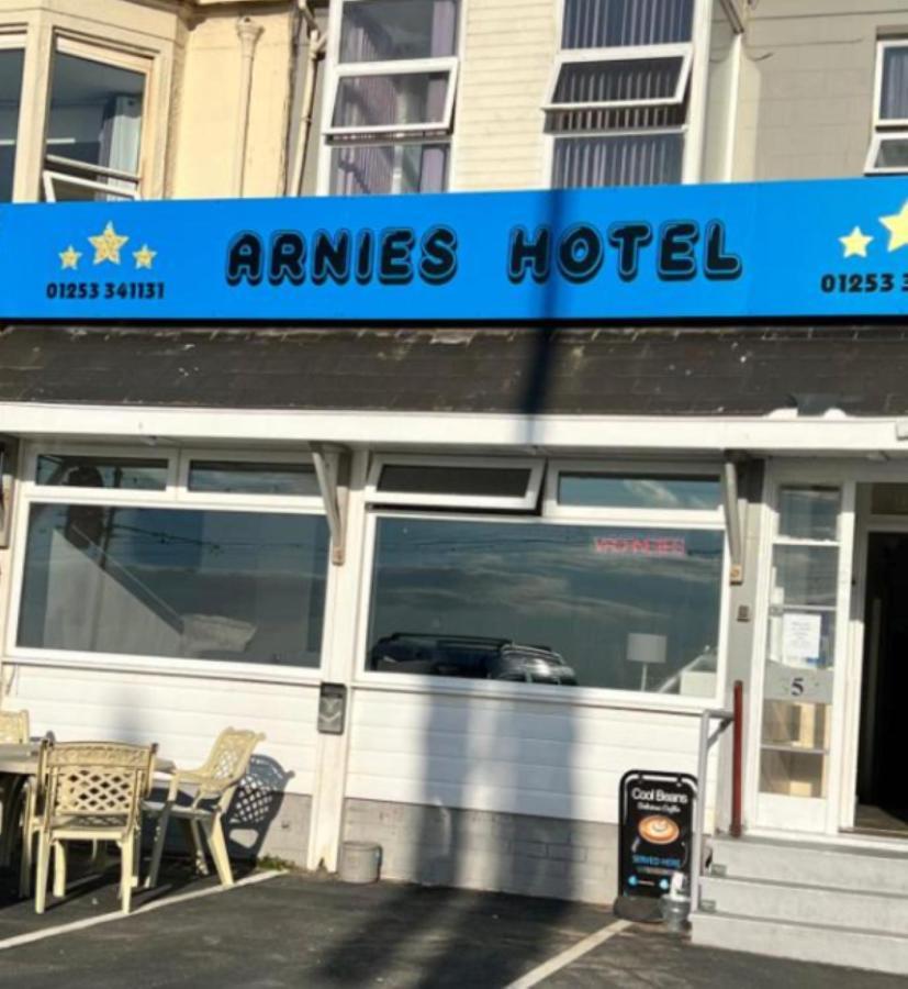 Arnies Hotel Блэкпул Экстерьер фото